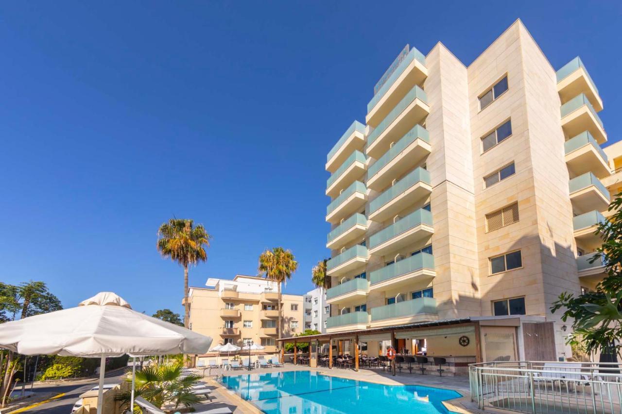 Kapetanios Limassol Hotel Exteriér fotografie